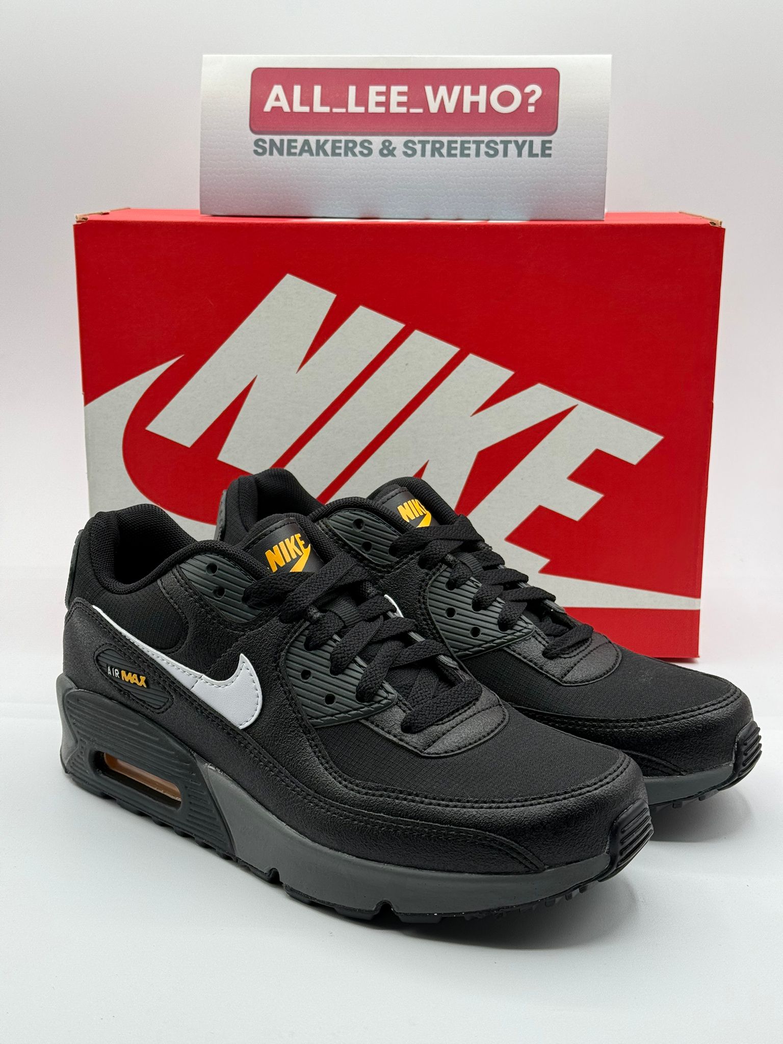 Nike Air Max 90 "Orange Black"