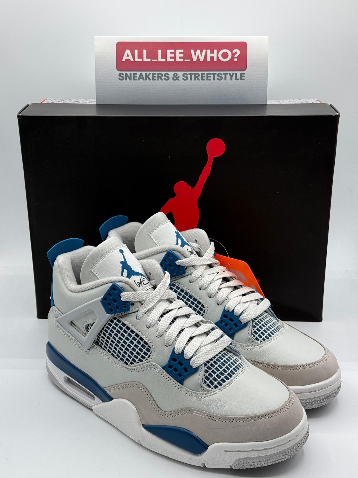 Nike Air Jordan 4 Retro OG "Military Blue"