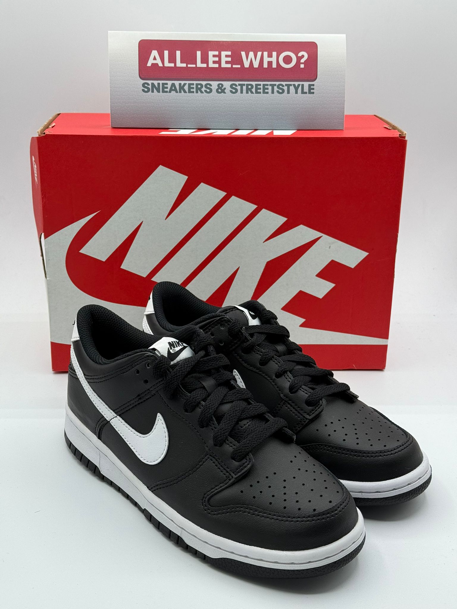 Nike Dunk Low "Black & White"