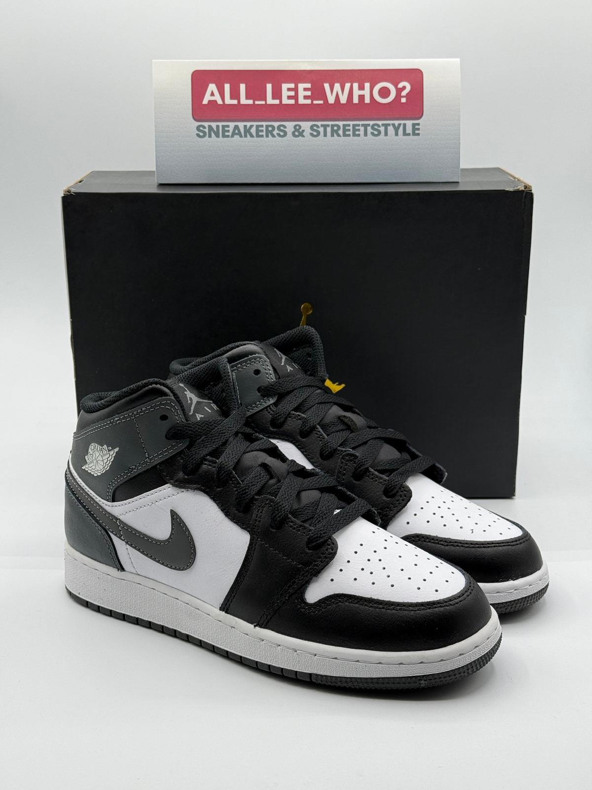 Nike Air Jordan 1 Mid "Black Iron Grey"