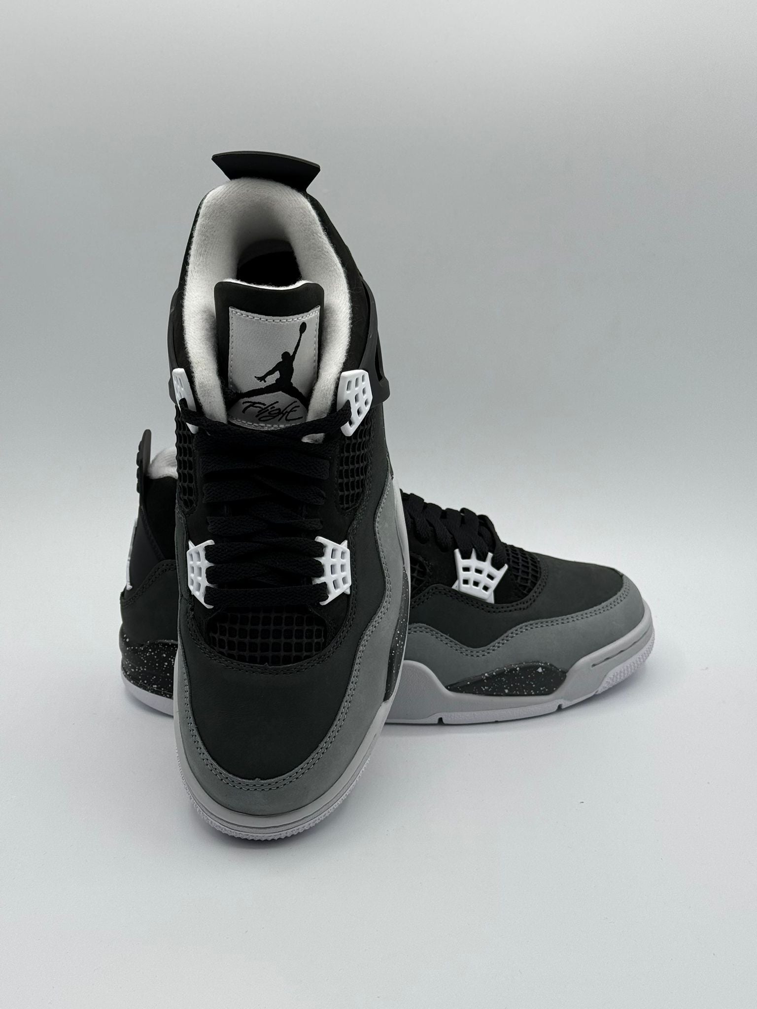Nike Air Jordan 4 Retro “Fear”