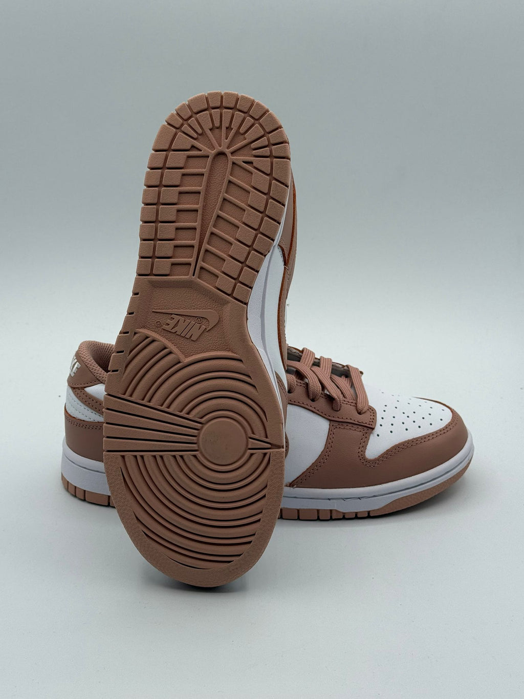 Nike Dunk Low "Rose Whisper "