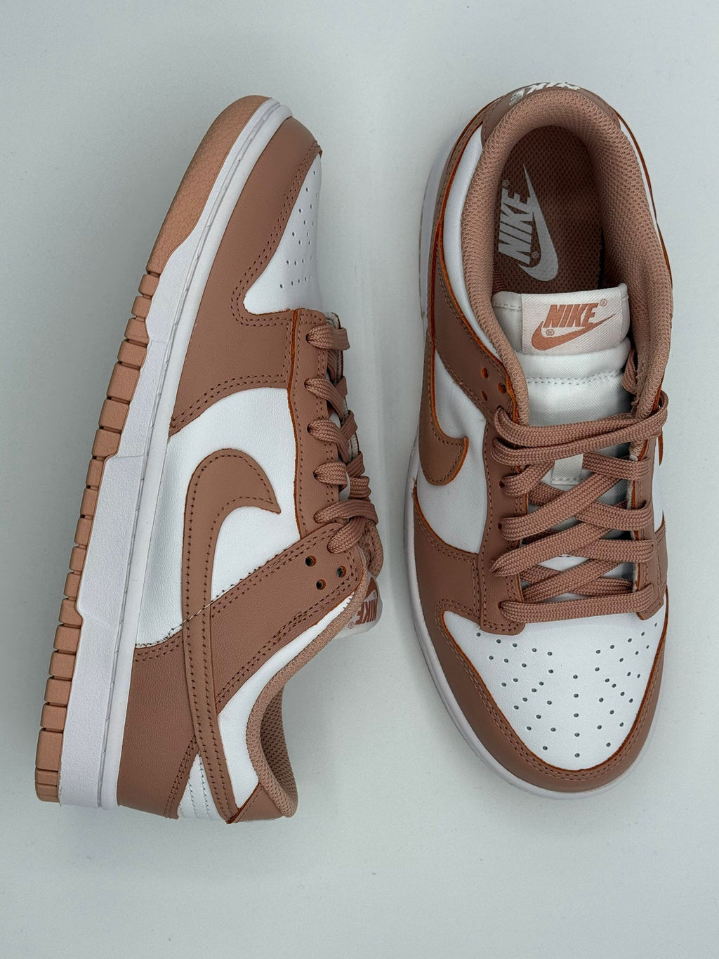 Nike Dunk Low "Rose Whisper "