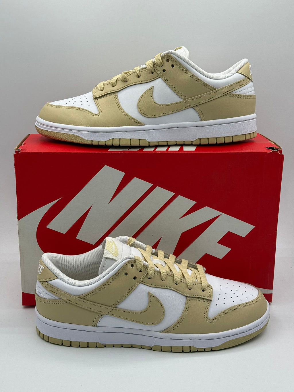 Nike Dunk Low "Team Gold"