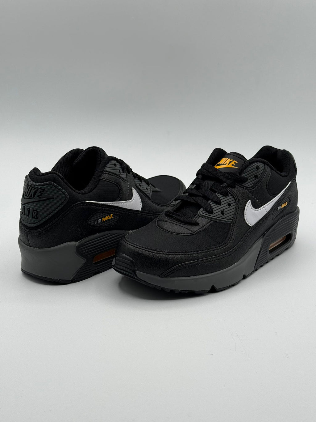 Nike Air Max 90 "Orange Black"