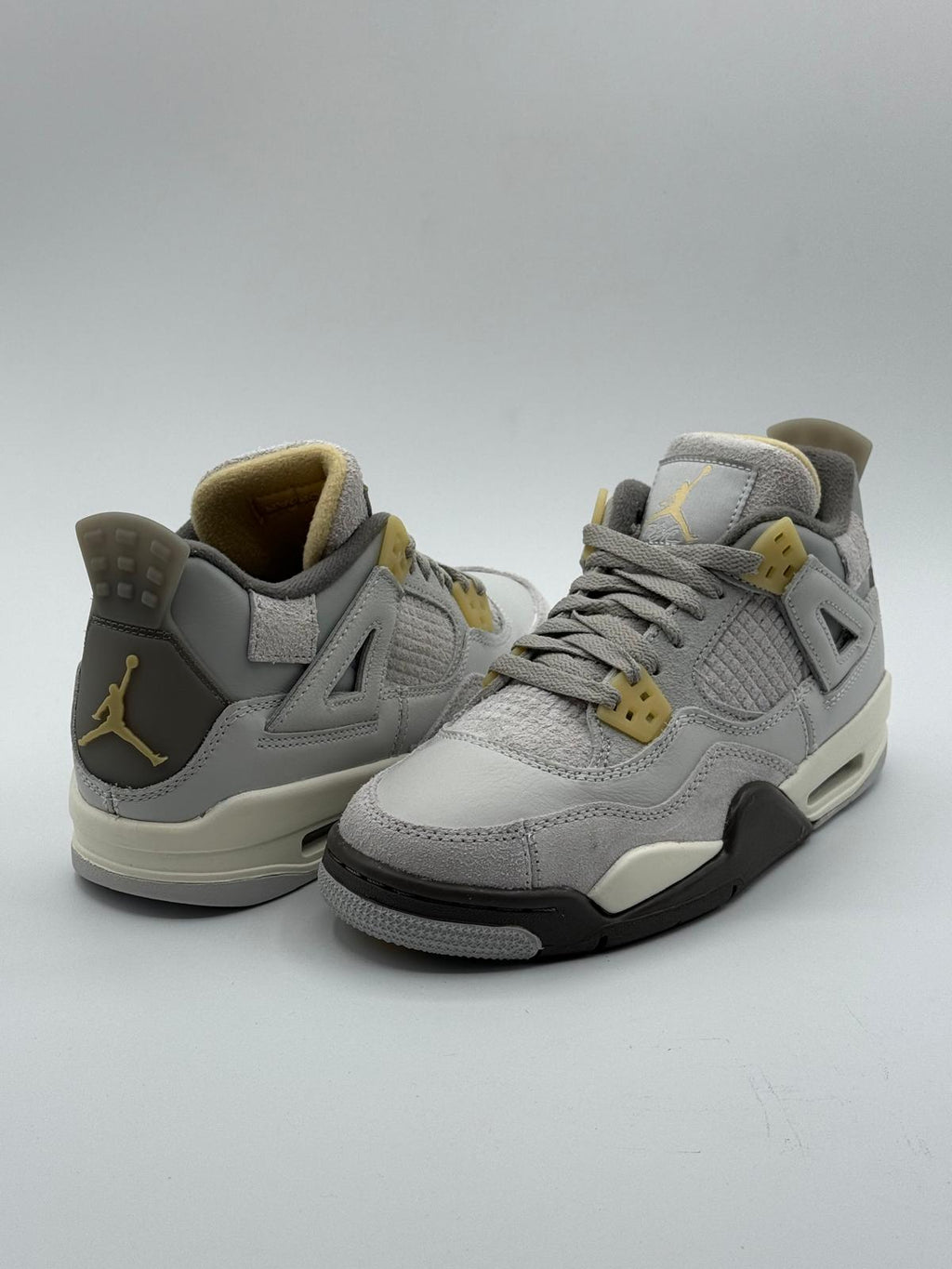 Nike Air Jordan 4 "Craft Grey Photon Dust SE"