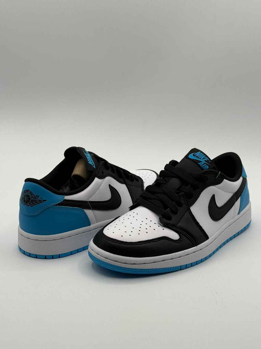 Nike Air Jordan 1 Low "Power Blue"