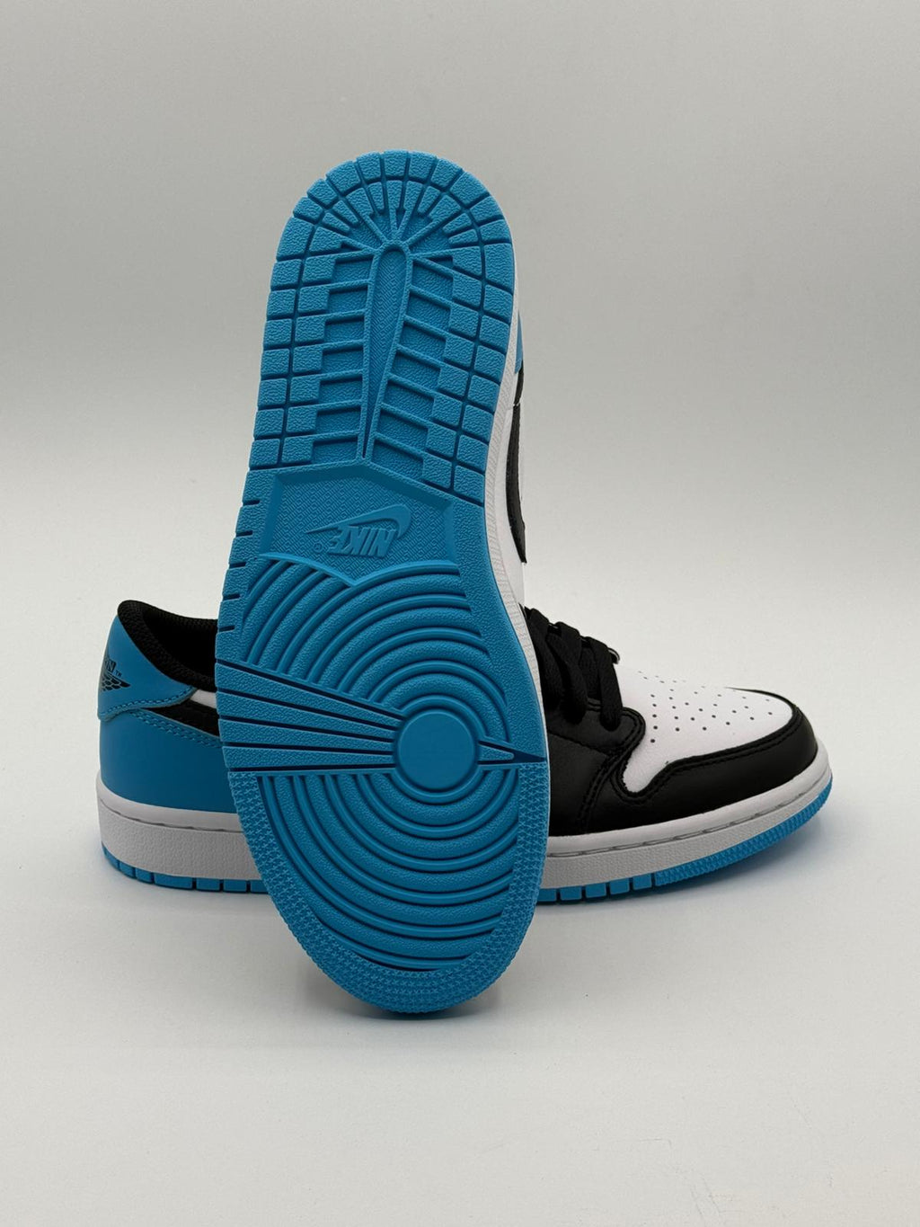 Nike Air Jordan 1 Low "Power Blue"