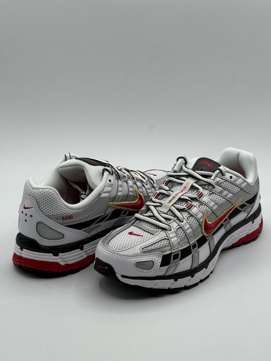 Nike P-6000 "Veristy Red Metallic"