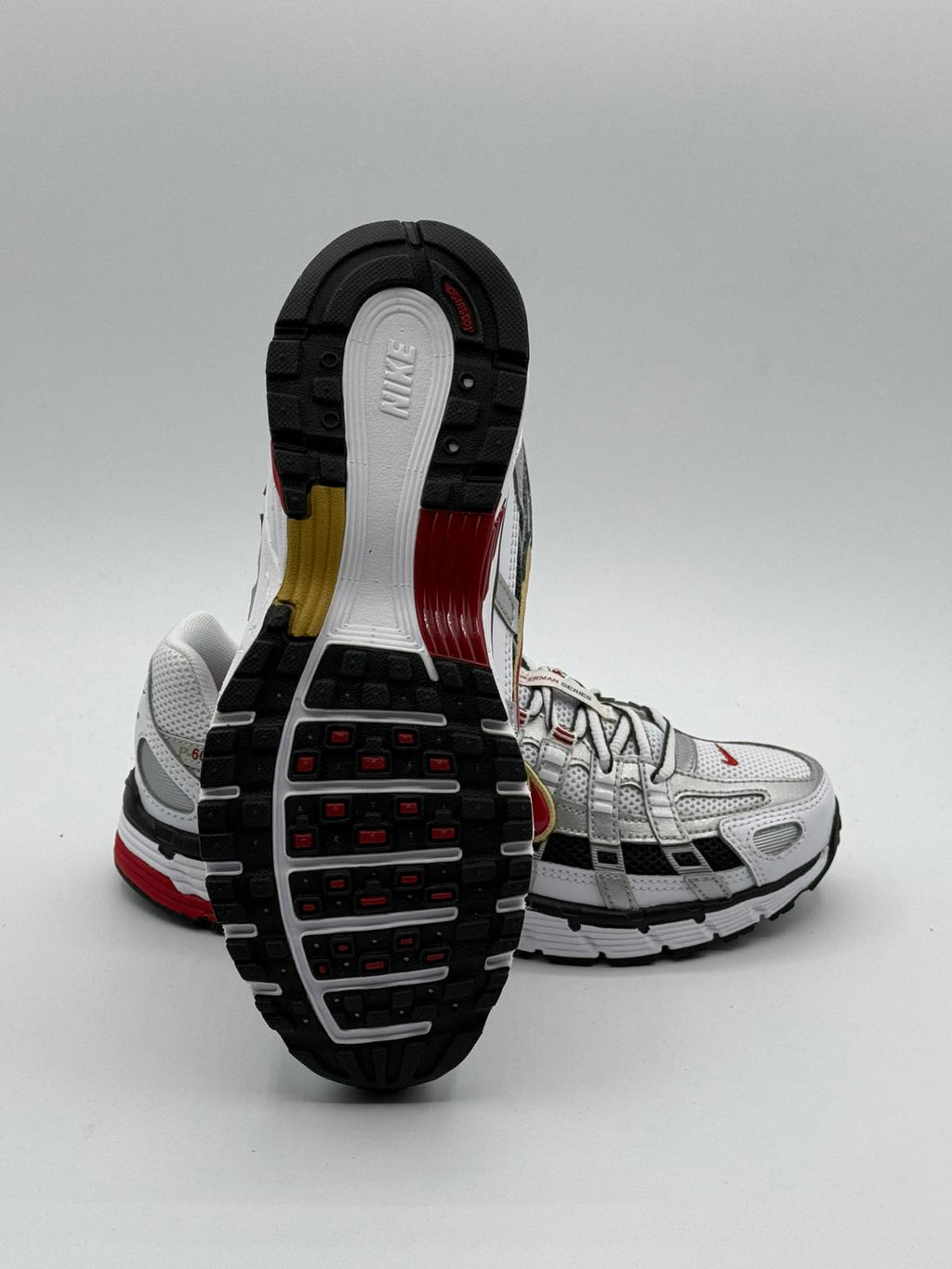 Nike P-6000 "Veristy Red Metallic"