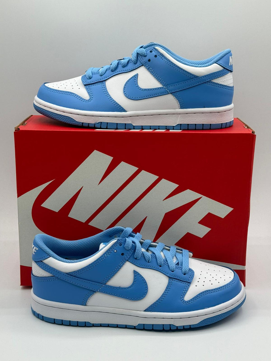 Nike Dunk Low "University Blue"