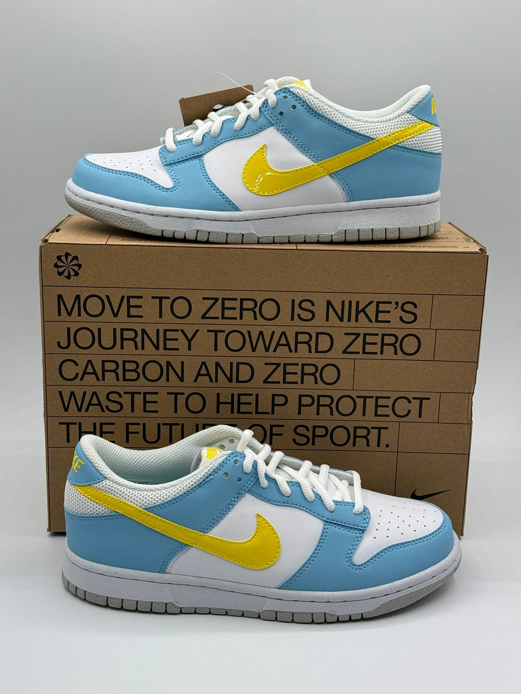 Nike Dunk Low "Homer Simpsone"