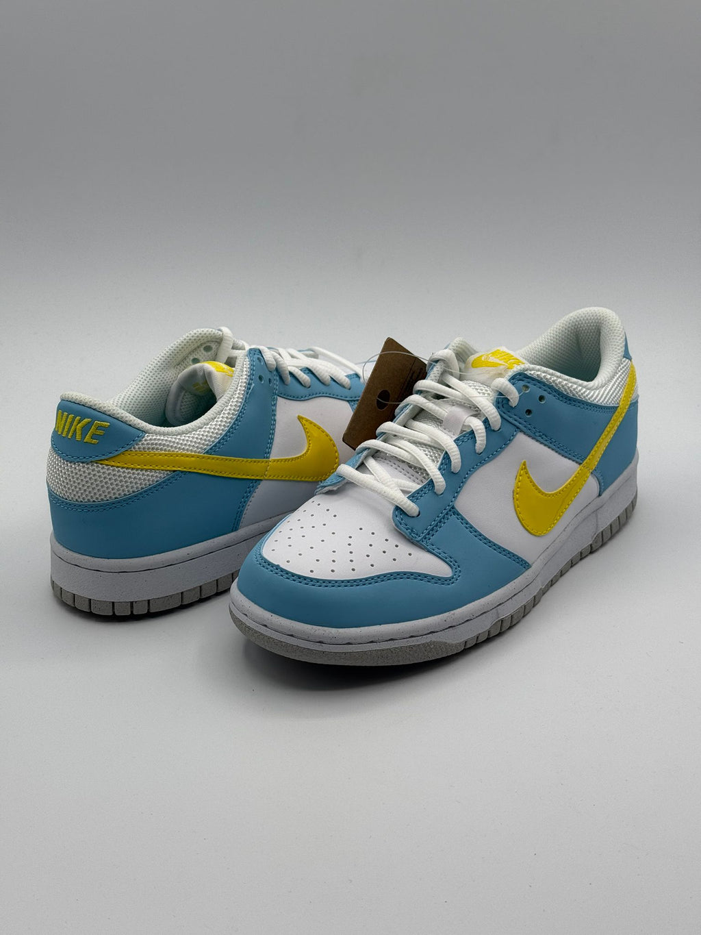 Nike Dunk Low "Homer Simpsone"