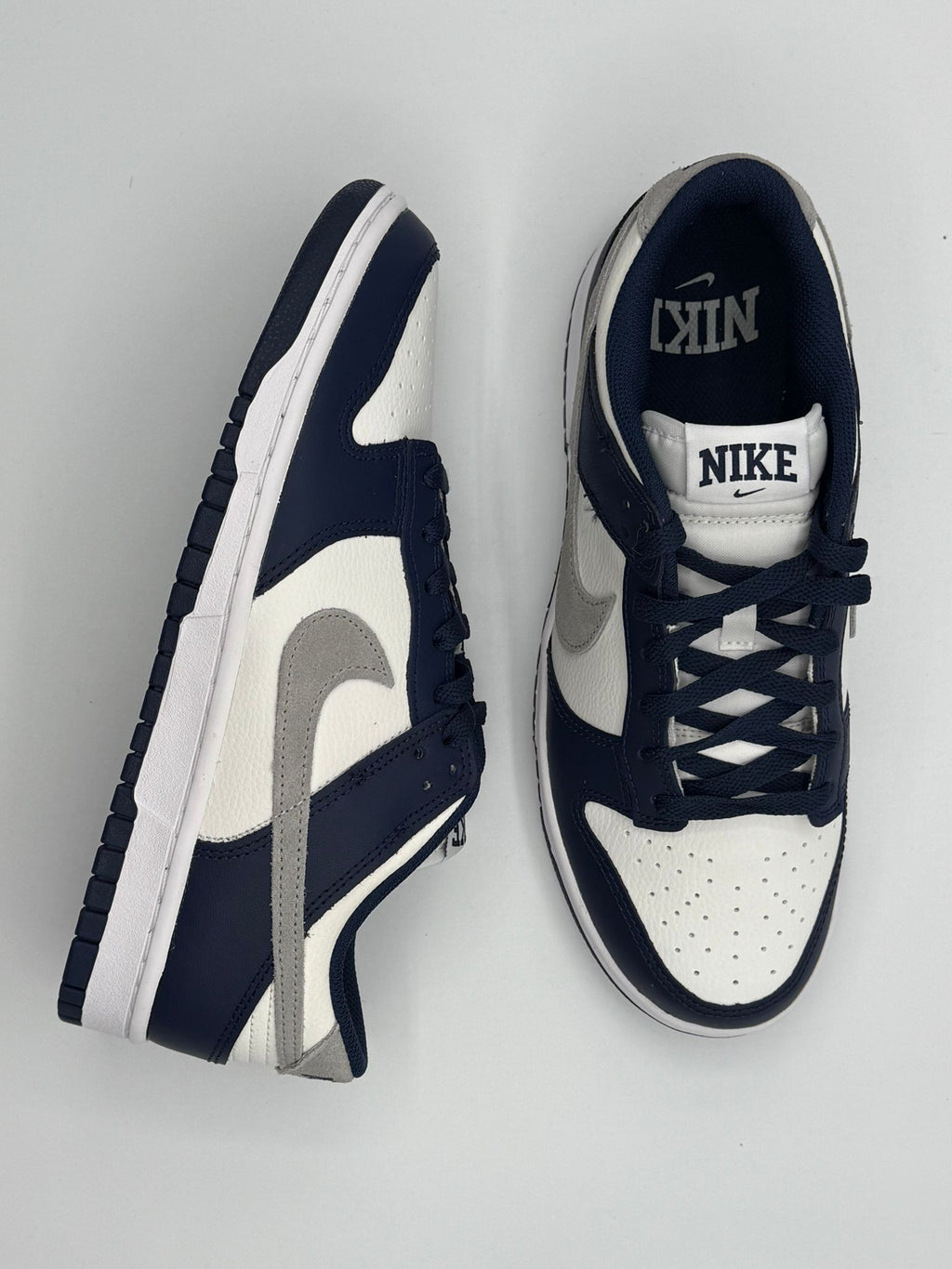 Nike Dunk Low "Midnight Navy Smoke Grey"
