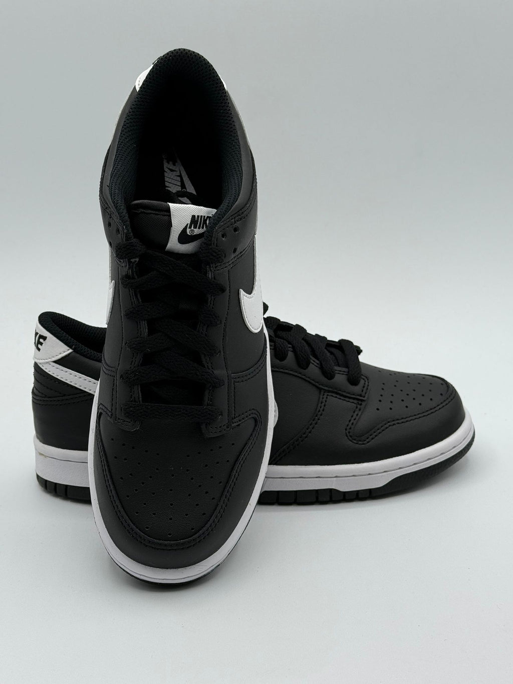 Nike Dunk Low "Black & White"