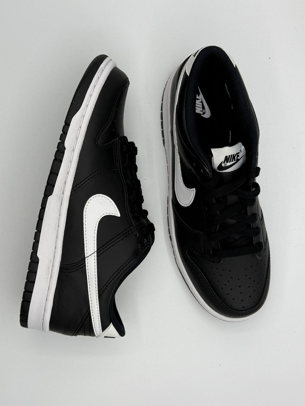 Nike Dunk Low "Black & White"