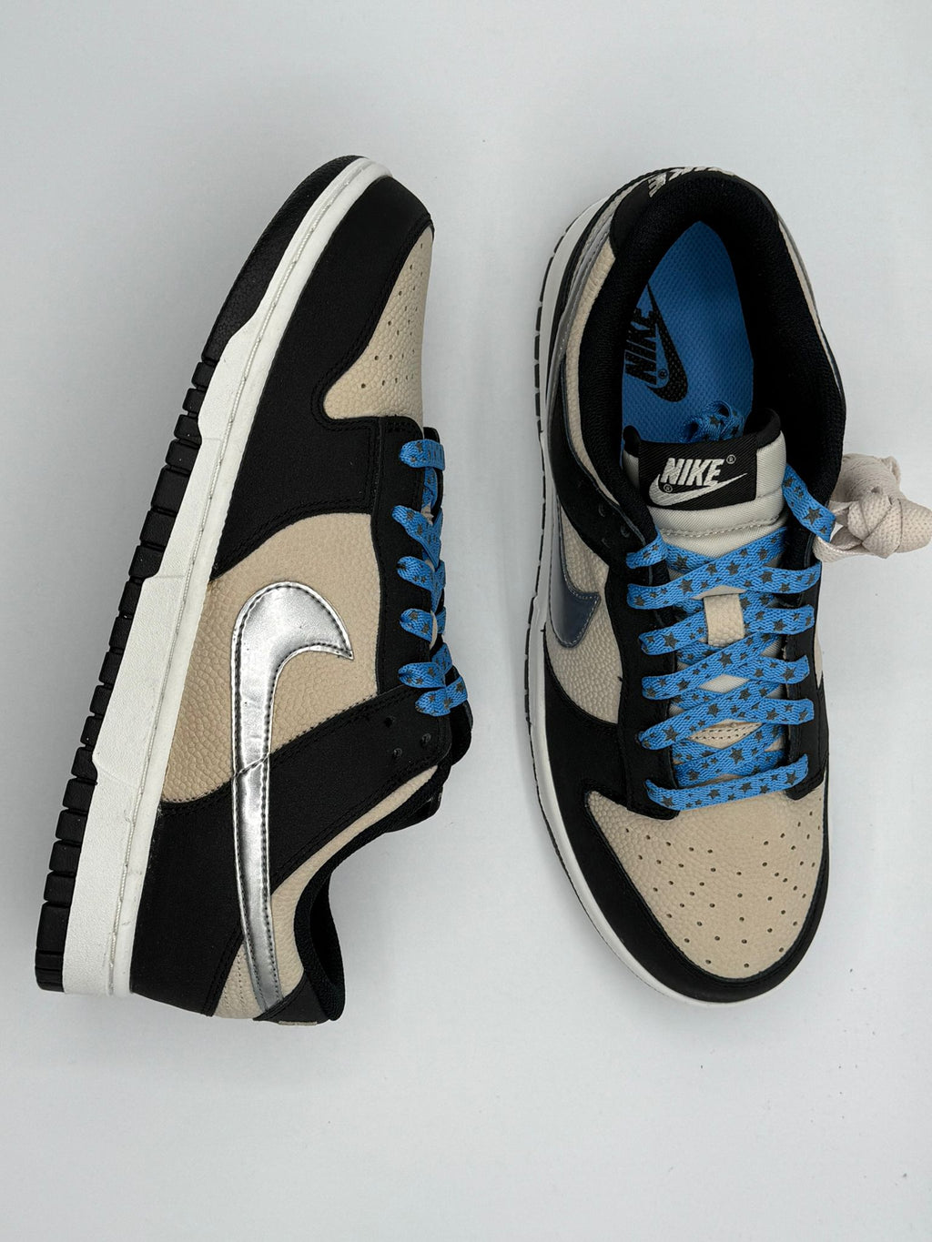 Nike Dunk Low "Starry Laces"