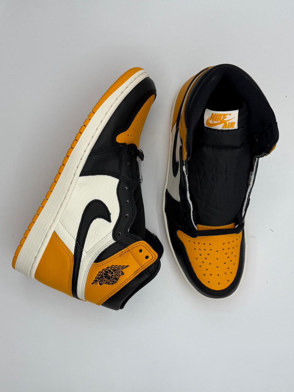 Nike Air Jordan 1 High OG "Taxi Yellow"