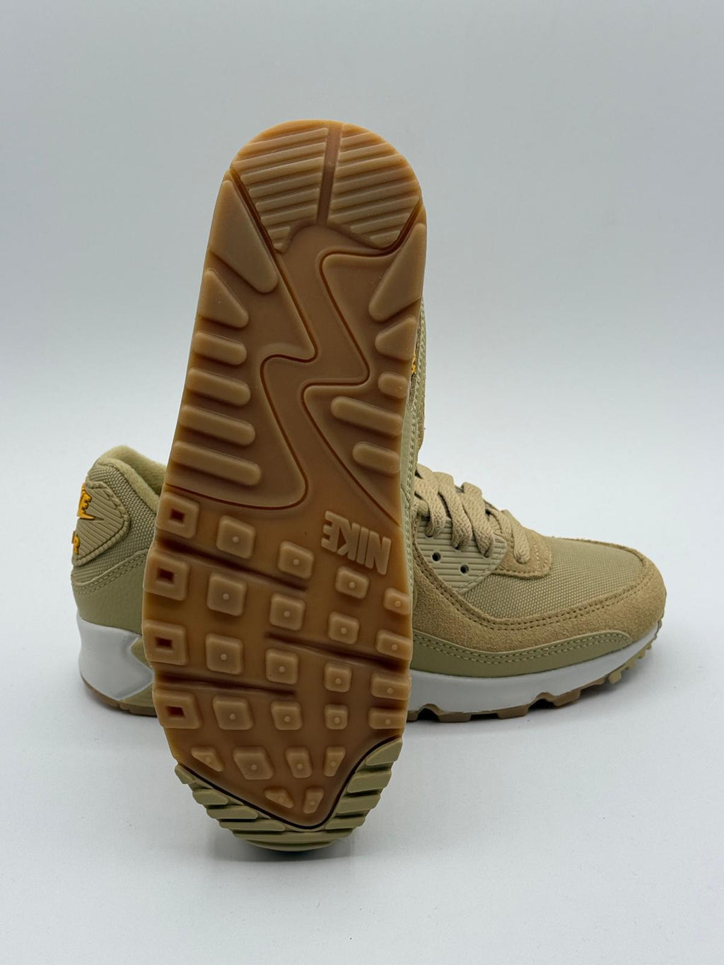 Nike Air Max 90 "Wheat Grass"