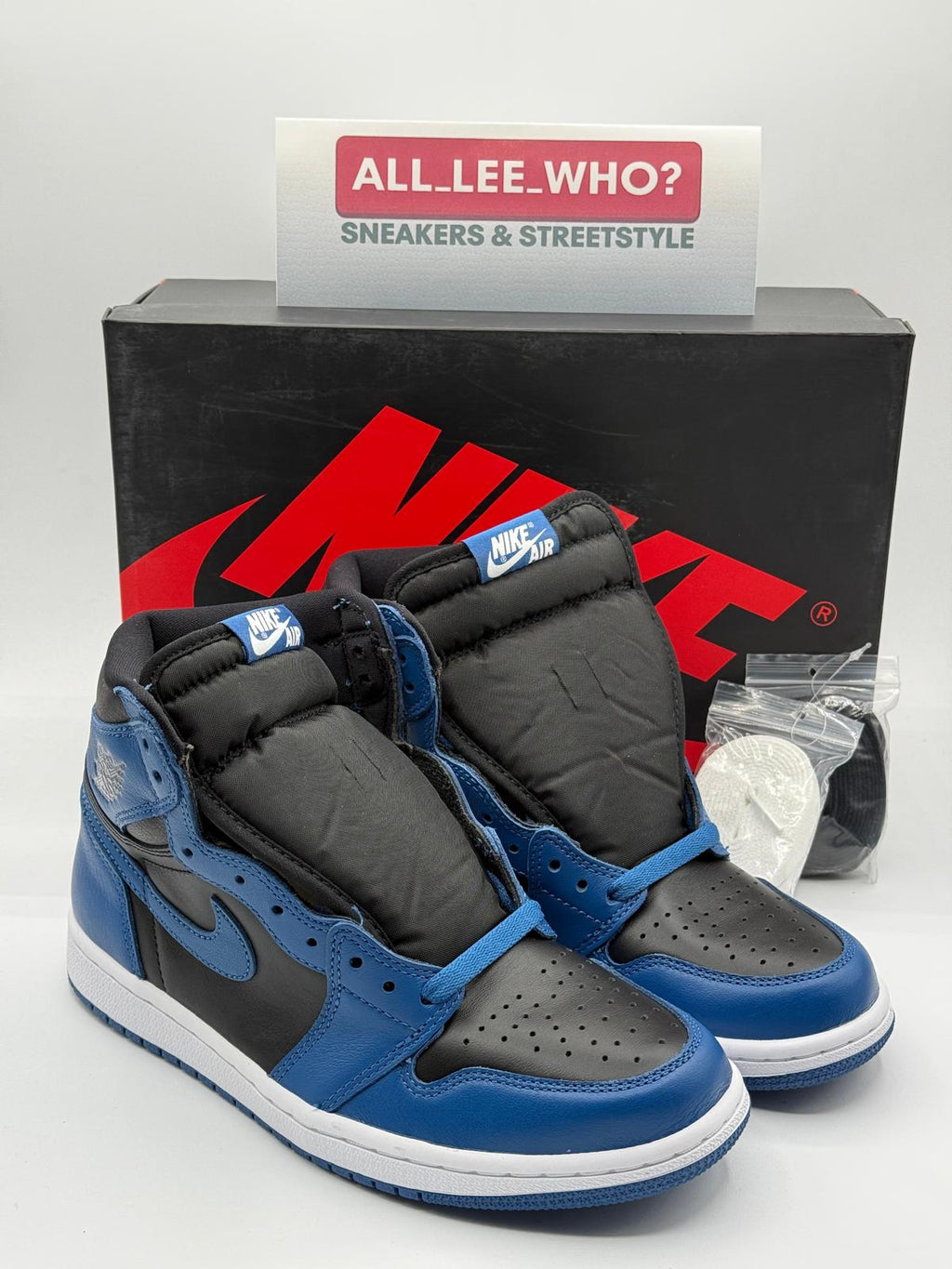 Nike Air Jordan 1 High OG "Marine Blue"