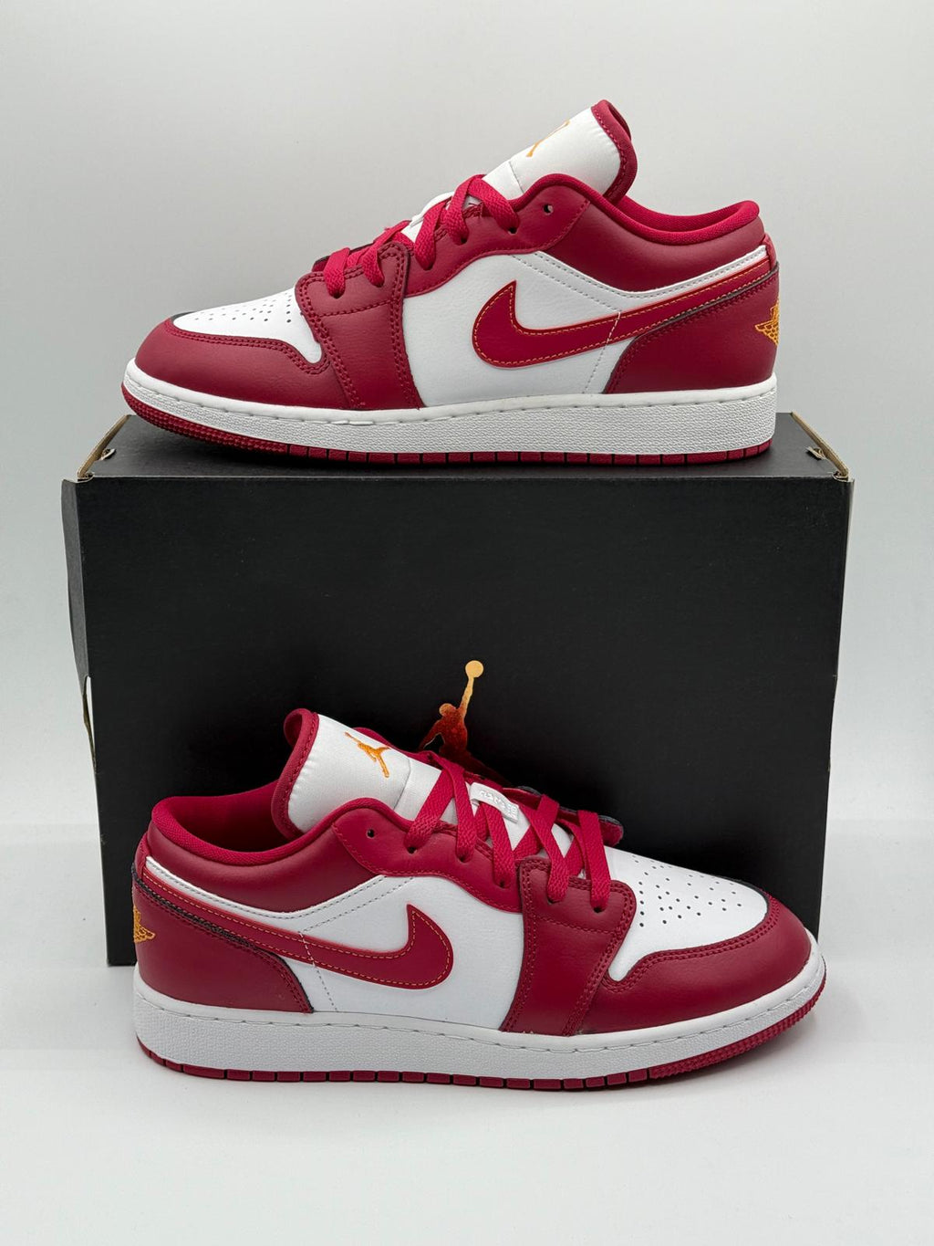 Nike Air Jordan 1 Low "Cardinal Red"