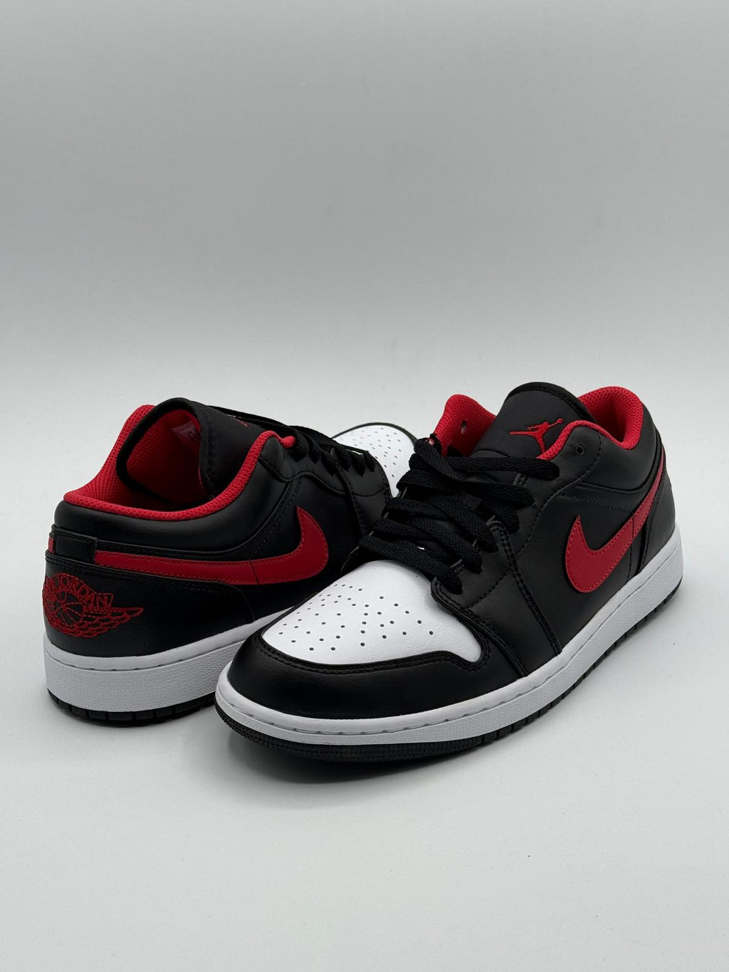 Nike Air Jordan 1 Low "Black Red"