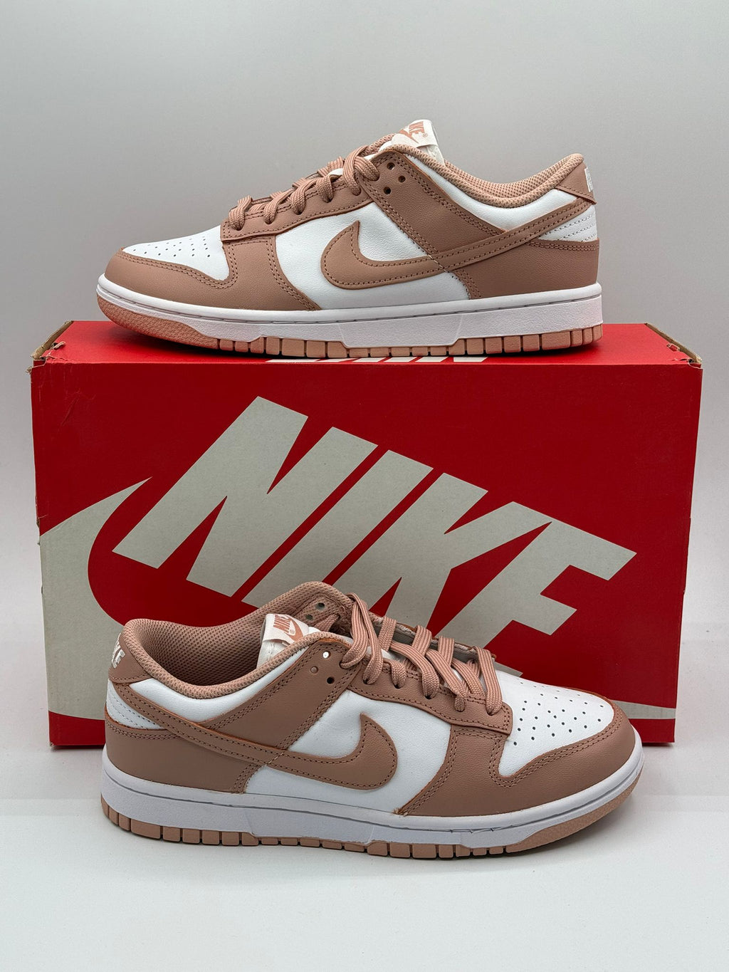 Nike Dunk Low "Rose Whisper "